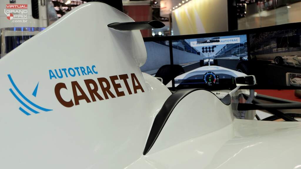 Simulador F1 Autotrac - Fenatran 2015 (8)
