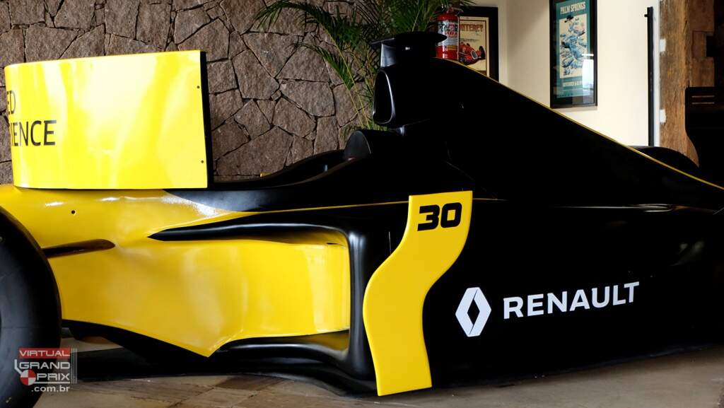 Simulador F1 Renault @ Fazenda Capuava (5)