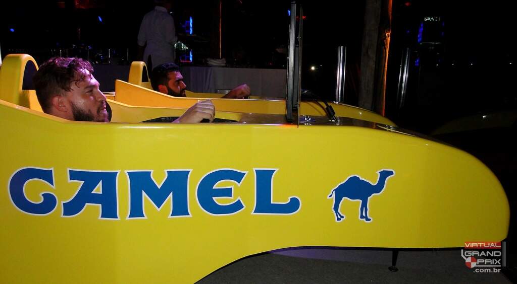 Camel F1 Simulador