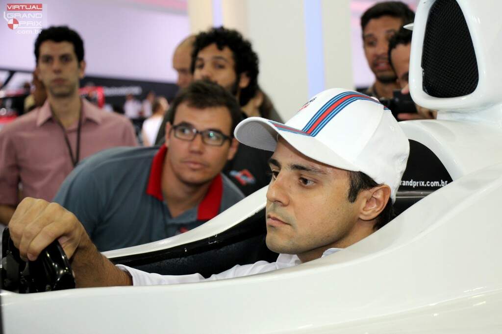 Felipe Massa no Cockpit