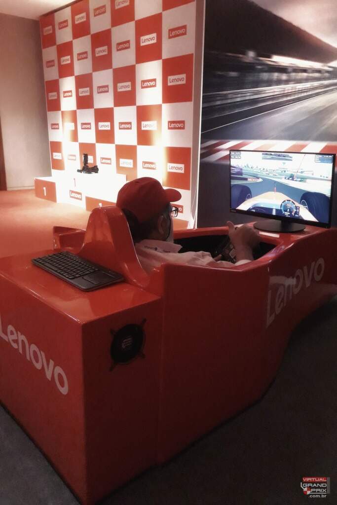 Simulador Cockpit F1 Lenovo (10)