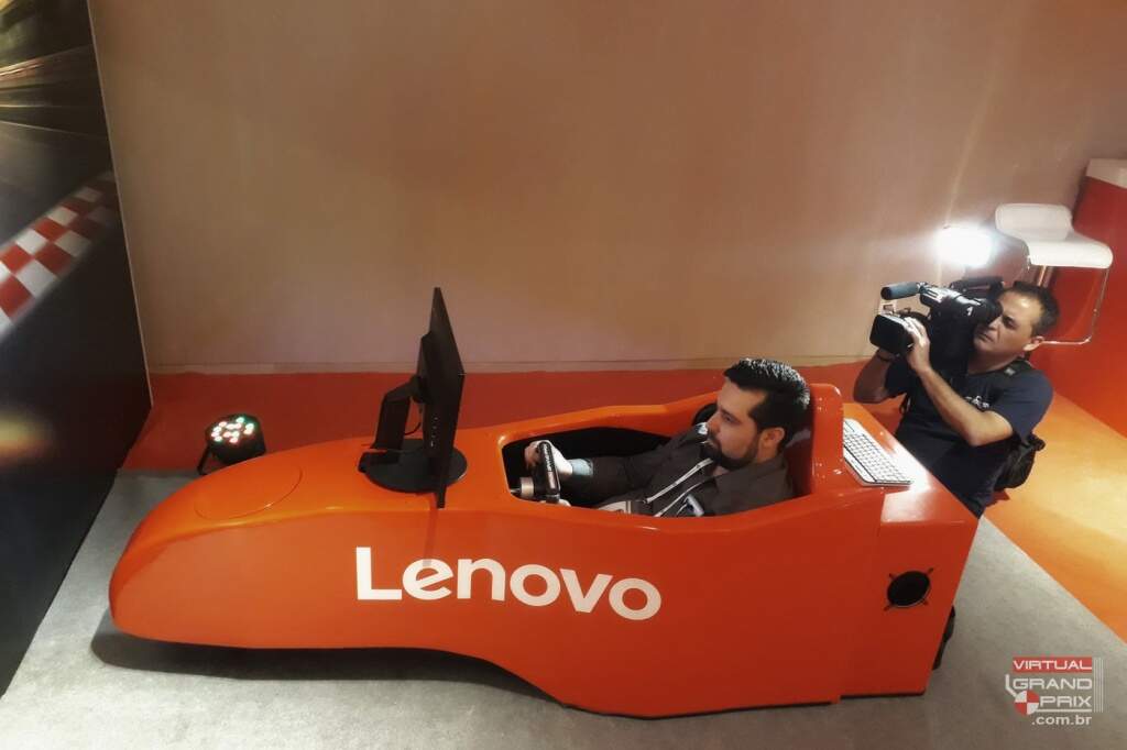 Simulador Cockpit F1 Lenovo (8)