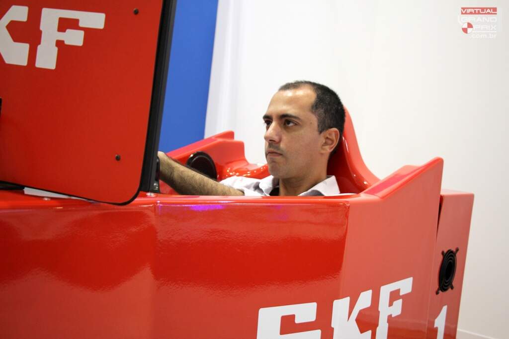 Simulador Cockpit F1 SKF (Expoman 2015 - Expo Dom Pedro Campinas) www.gpf1.com.br - 06