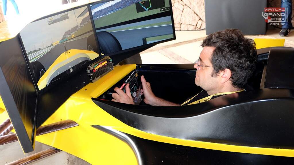 Simulador F1 Renault @ Fazenda Capuava (17)