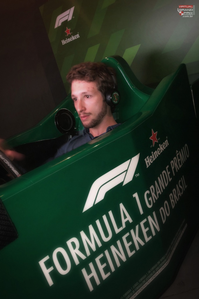 Simulador Heineken - GP Brasil F1 - Benzina Bar (3)