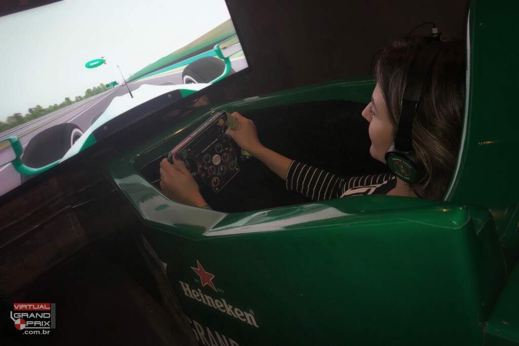 Simulador Heineken - GP Brasil F1 - Benzina Bar (7)
