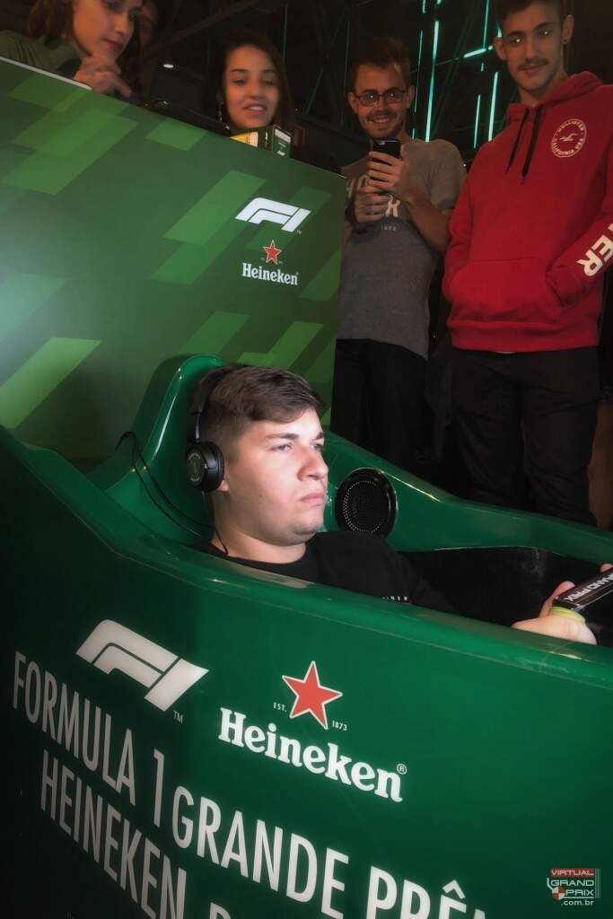Simulador Heineken - GP Brasil F1 - Benzina Bar (8)