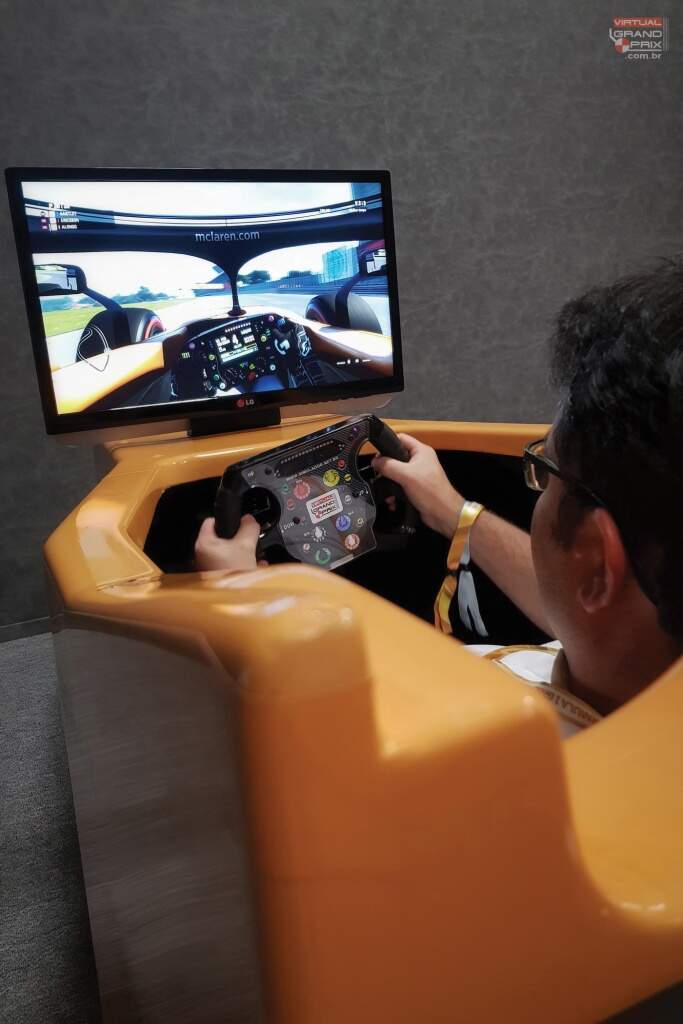 Simuladores Cockpit F1 McLaren - Petrobras @ GP Brasil 2018 (14)