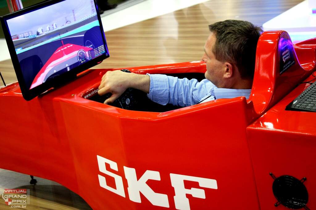 Simuladores F1 SKF - Automec -- www.virtualgrandprix.com.br (1)