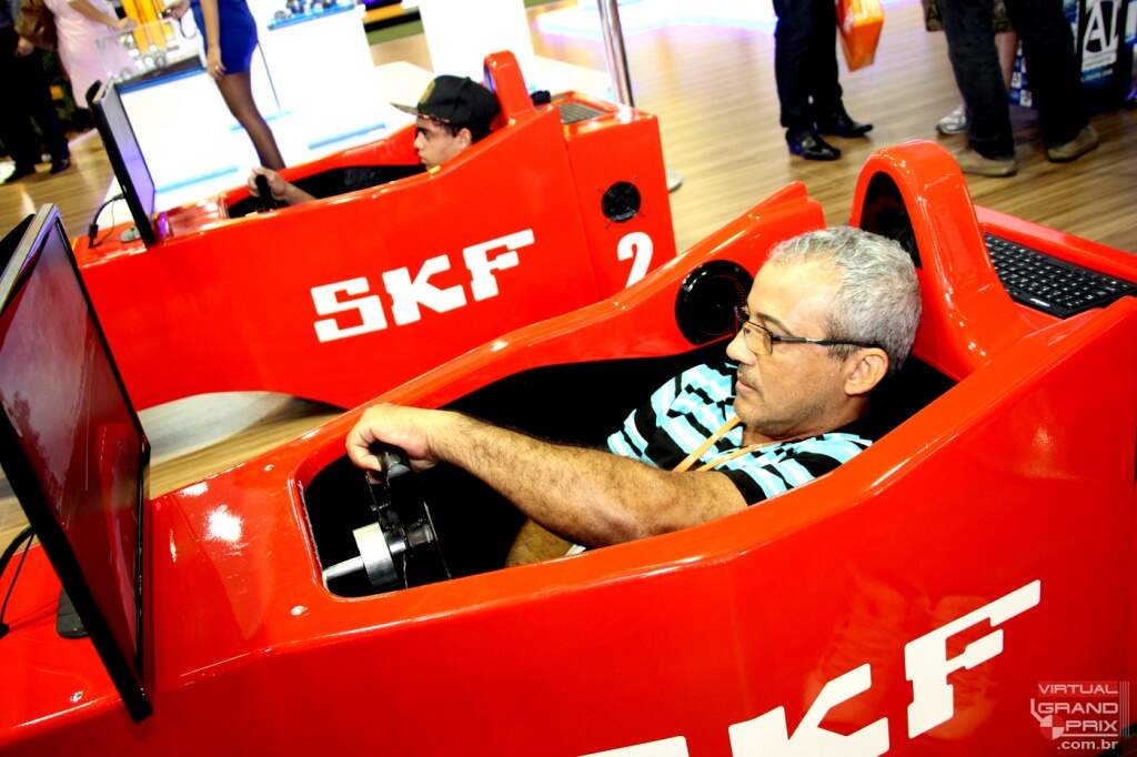 Simuladores F1 SKF - Automec -- www.virtualgrandprix.com.br (19)