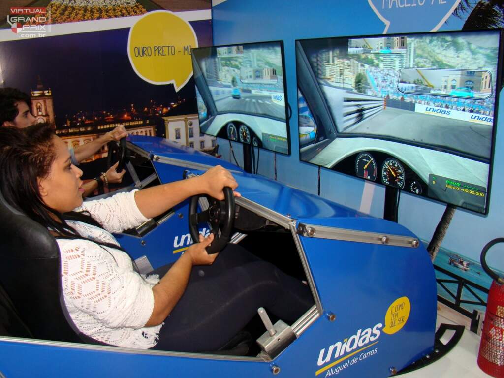 Simuladores UNIDAS - ABAV 2015 - Simulador Flex Virtual Grand Prix  (19)