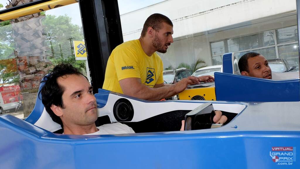 Simuladores de Formula 1 Banco do Brasil