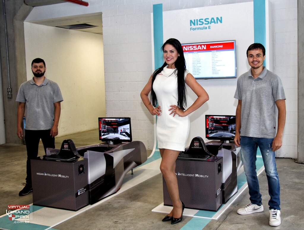 Virtual Grand Prix @ Nissan Electric Café